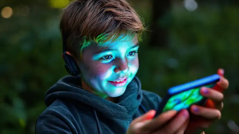 Adolescentes encuentran equilibrio digital y natural